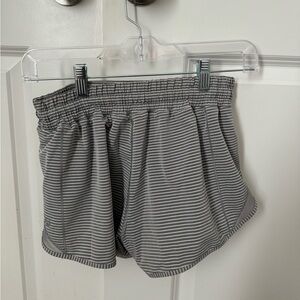 Lululemon Hotty Hot Shorts Size 4